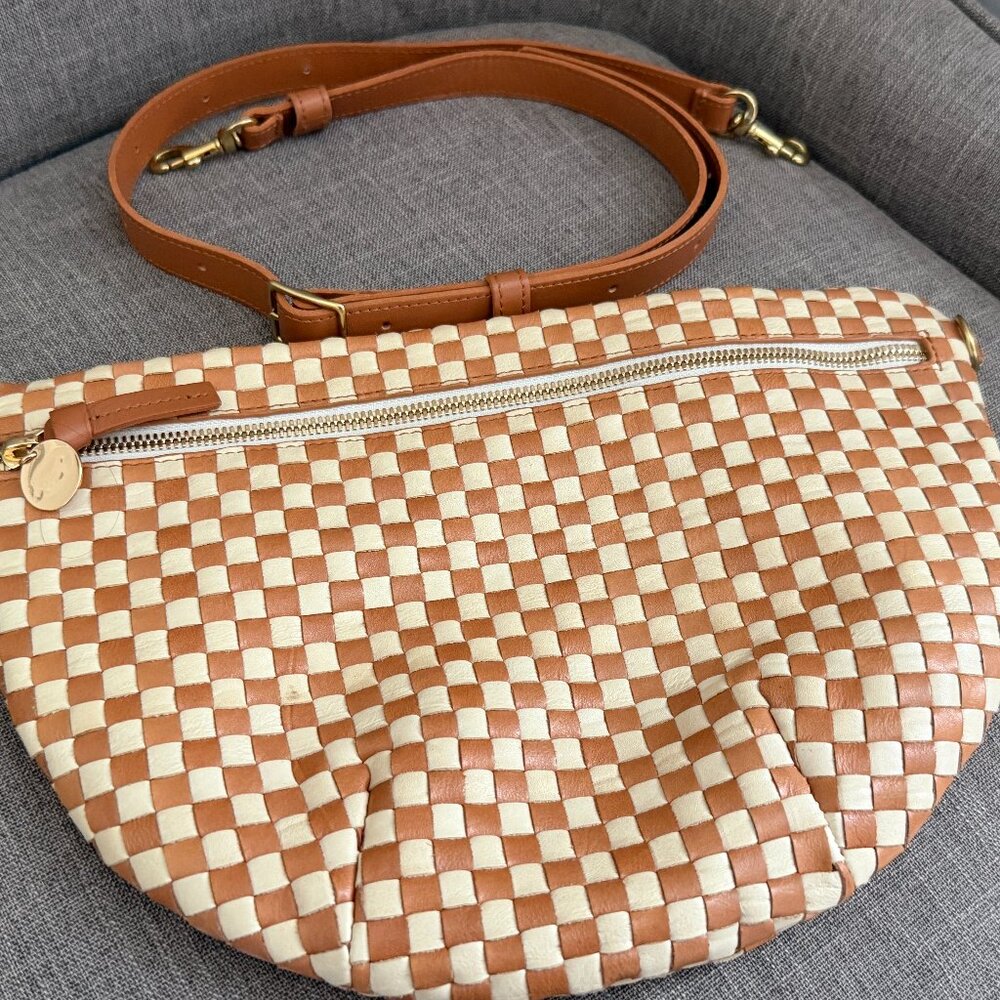 CLARE V GRANDE FANNY BAG TAN CREAM CHECKER